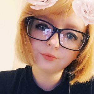 Meet your Posher, Abigail